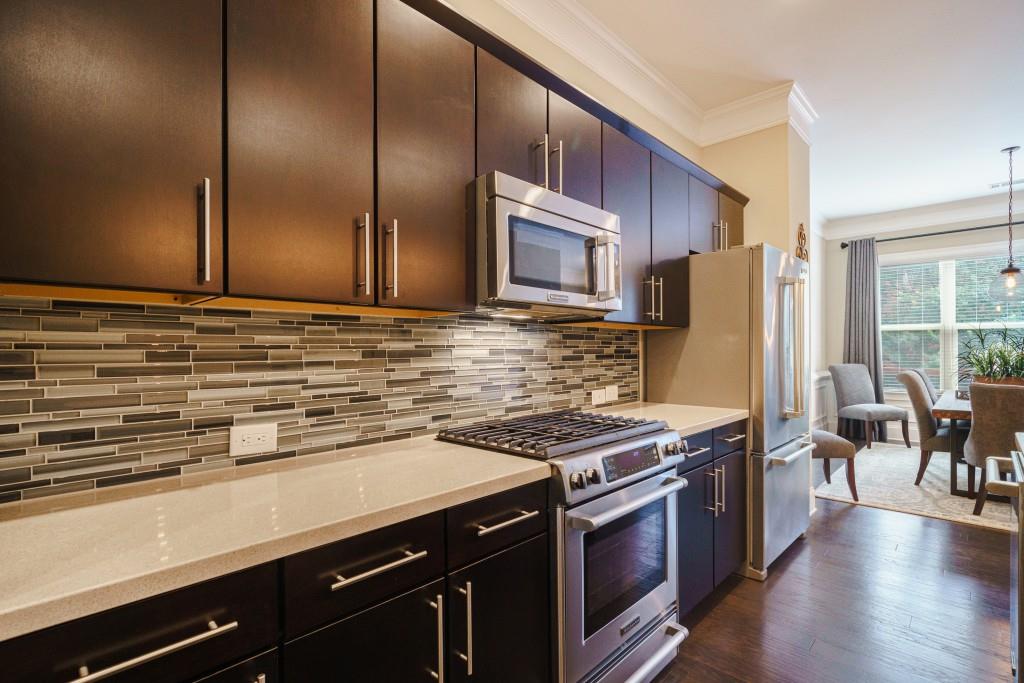 405 Alderwood Street, Sandy Springs, Georgia 30328, 3 Bedrooms Bedrooms, ,3 BathroomsBathrooms,Residential,Sold,405 Alderwood Street,7275747