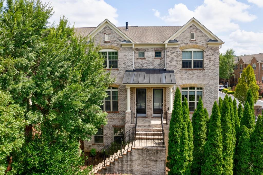 405 Alderwood Street, Sandy Springs, Georgia 30328, 3 Bedrooms Bedrooms, ,3 BathroomsBathrooms,Residential,Sold,405 Alderwood Street,7275747