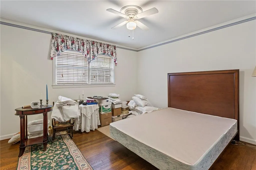 140 Forrest Lake Drive Nw, Sandy Springs, Georgia 30327, 5 Bedrooms Bedrooms, ,3 BathroomsBathrooms,Residential,Sold,140 Forrest Lake Drive Nw,6999966