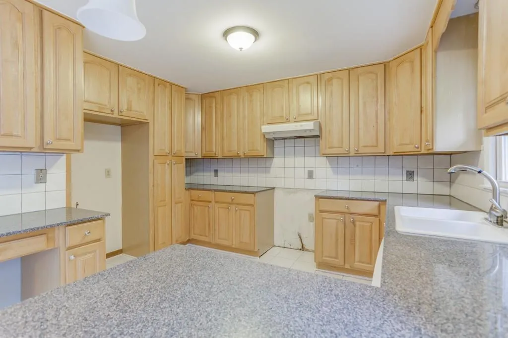 505 Wyncourtney Drive, Sandy Springs, Georgia 30328, 4 Bedrooms Bedrooms, ,2 BathroomsBathrooms,Residential,Sold,505 Wyncourtney Drive,6564714