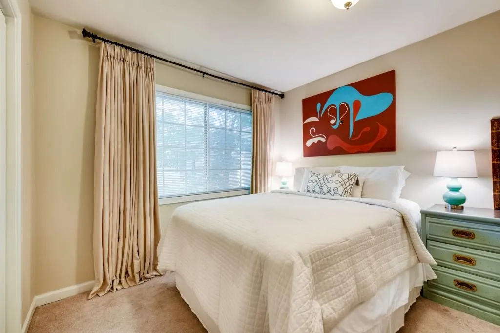 6940 Roswell Road Unit 21-d, Sandy Springs, Georgia 30328, 2 Bedrooms Bedrooms, ,1 BathroomBathrooms,Residential,Sold,6940 Roswell Road Unit 21-d,6553208