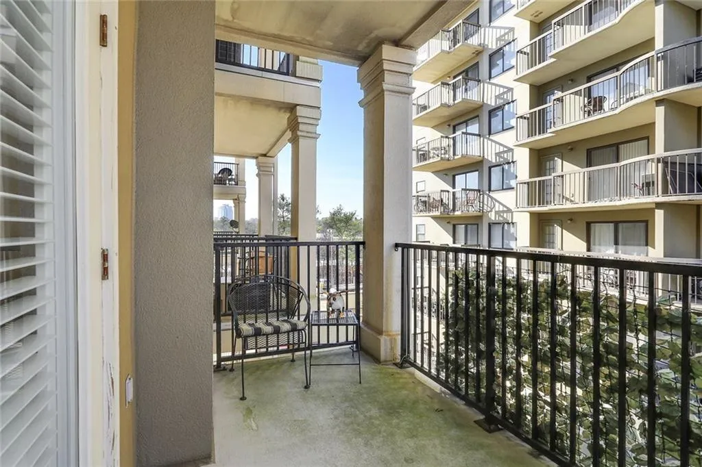 799 Hammond Drive Unit 305, Sandy Springs, Georgia 30328, 1 Bedroom Bedrooms, ,1 BathroomBathrooms,Residential,Sold,799 Hammond Drive Unit 305,5792067