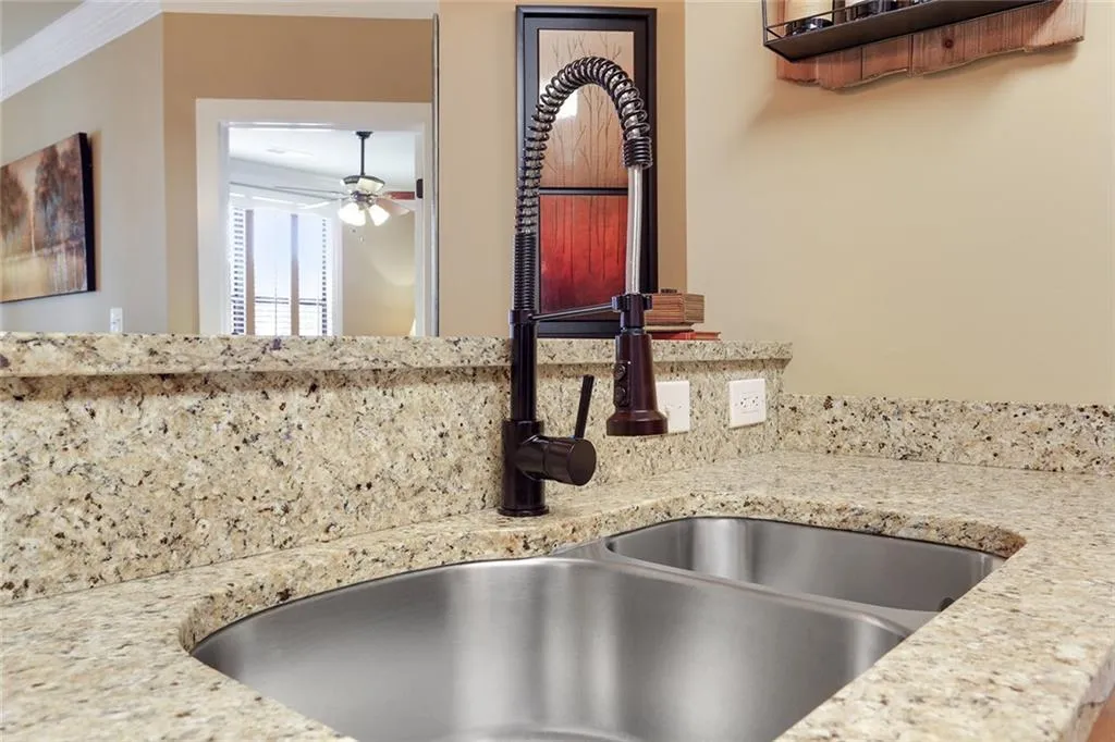 799 Hammond Drive Unit 305, Sandy Springs, Georgia 30328, 1 Bedroom Bedrooms, ,1 BathroomBathrooms,Residential,Sold,799 Hammond Drive Unit 305,5792067