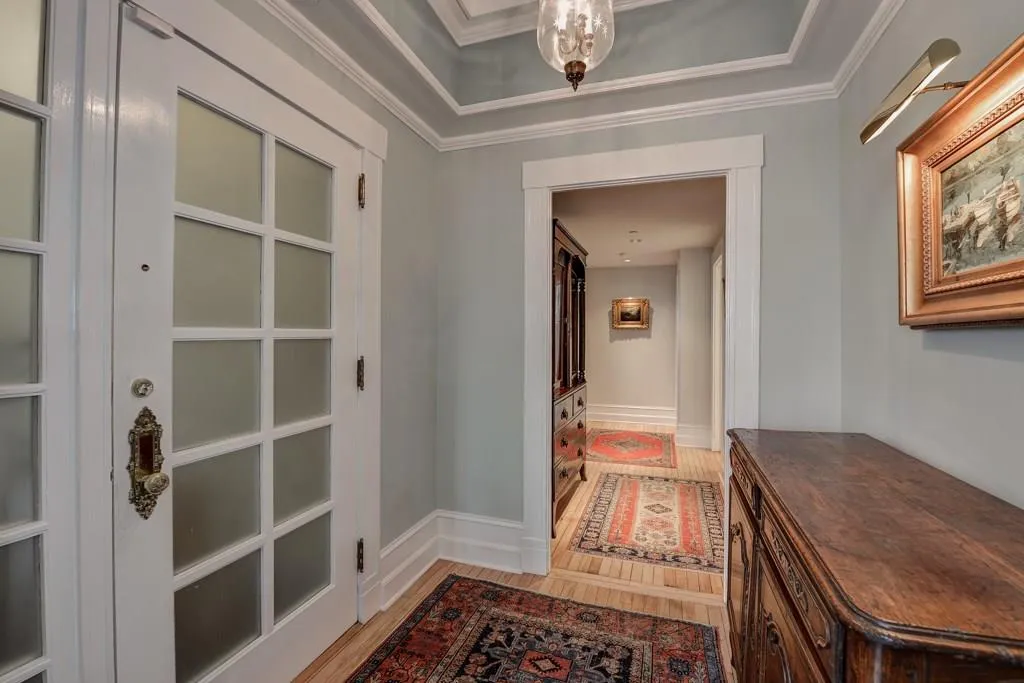 81 Peachtree Place Ne Unit 3, Atlanta, Georgia 30309, 2 Bedrooms Bedrooms, ,1 BathroomBathrooms,Residential,Sold,81 Peachtree Place Ne Unit 3,5675947