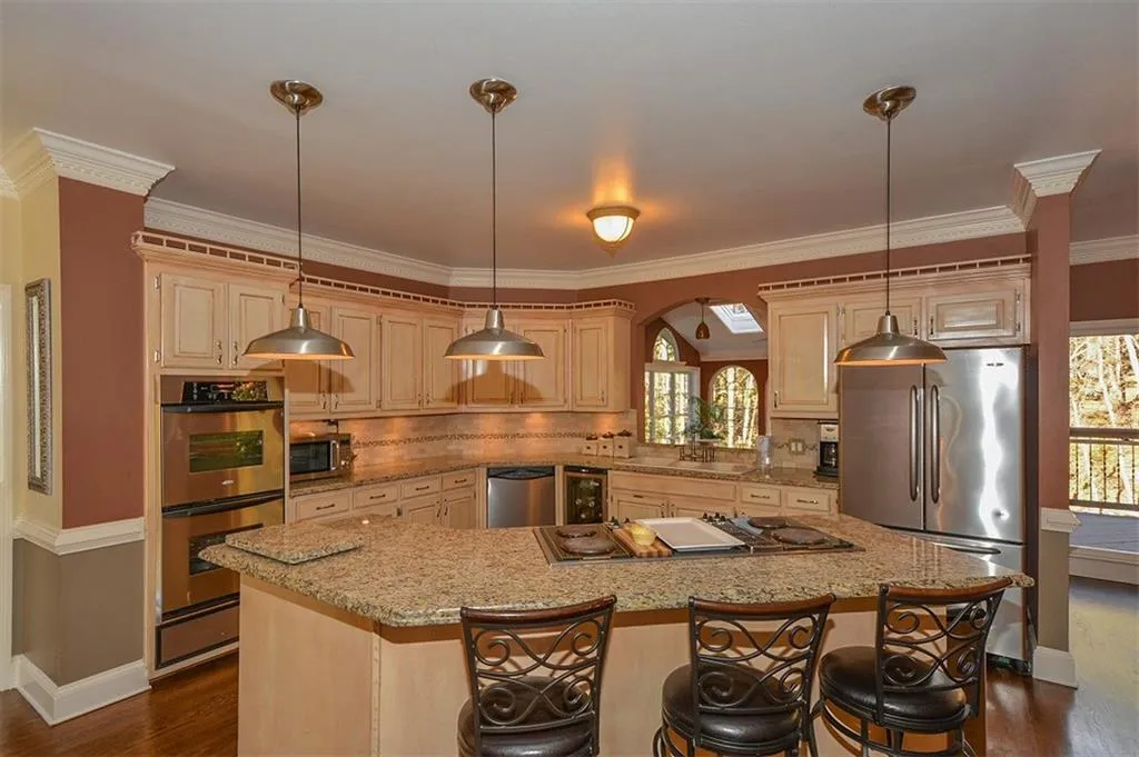 180 Wing Mill Road, Sandy Springs, Georgia 30350, 5 Bedrooms Bedrooms, ,4 BathroomsBathrooms,Residential,Sold,180 Wing Mill Road,5620928