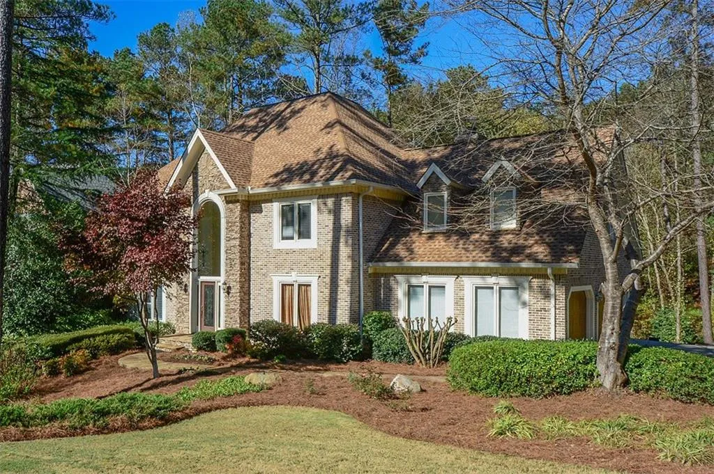 180 Wing Mill Road, Sandy Springs, Georgia 30350, 5 Bedrooms Bedrooms, ,4 BathroomsBathrooms,Residential,Sold,180 Wing Mill Road,5620928