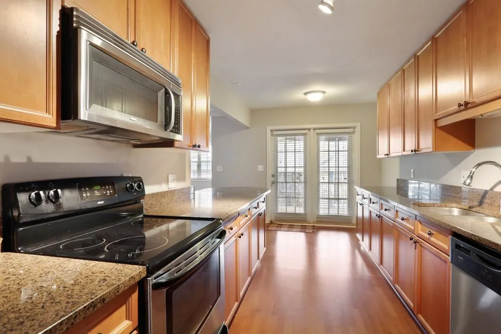 750 Dalrymple Road Unit C3, Atlanta, Georgia 30328, 3 Bedrooms Bedrooms, ,2 BathroomsBathrooms,Residential,Sold,750 Dalrymple Road Unit C3,6120912