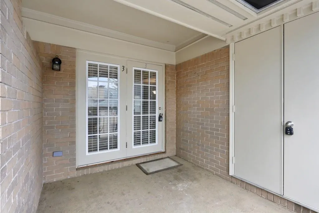 750 Dalrymple Road Unit C3, Atlanta, Georgia 30328, 3 Bedrooms Bedrooms, ,2 BathroomsBathrooms,Residential,Sold,750 Dalrymple Road Unit C3,6120912