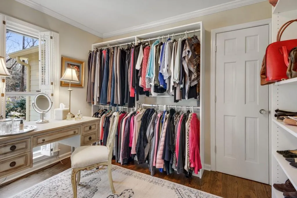 8265 Hewlett Road, Sandy Springs, Georgia 30350, 5 Bedrooms Bedrooms, ,4 BathroomsBathrooms,Residential,Sold,8265 Hewlett Road,6996255