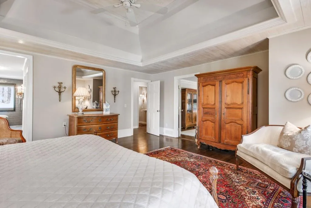 8265 Hewlett Road, Sandy Springs, Georgia 30350, 5 Bedrooms Bedrooms, ,4 BathroomsBathrooms,Residential,Sold,8265 Hewlett Road,6996255