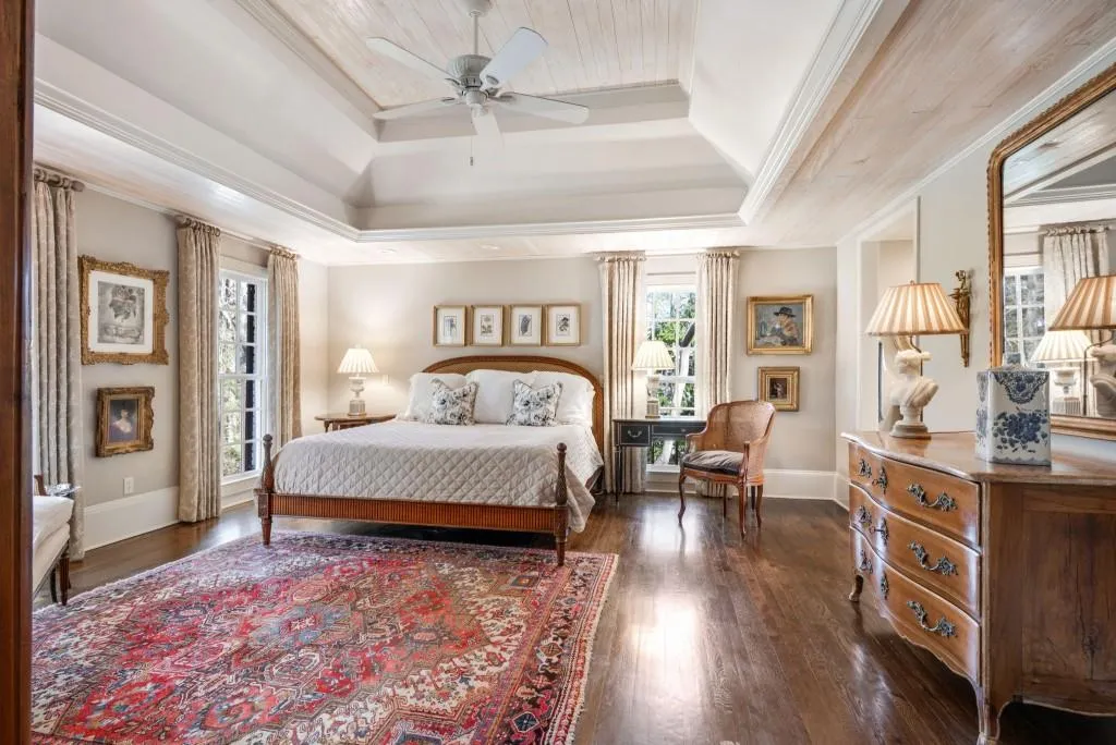 8265 Hewlett Road, Sandy Springs, Georgia 30350, 5 Bedrooms Bedrooms, ,4 BathroomsBathrooms,Residential,Sold,8265 Hewlett Road,6996255