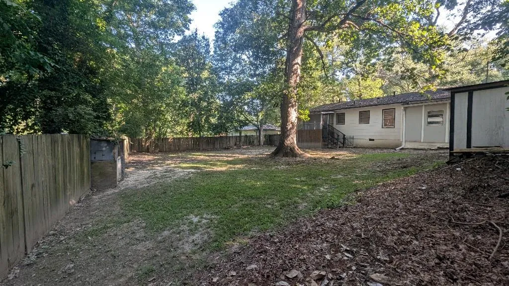 2800 Browntown Road Nw, Atlanta, Georgia 30318, 3 Bedrooms Bedrooms, ,1 BathroomBathrooms,Residential,For Sale,2800 Browntown Road Nw,7613478