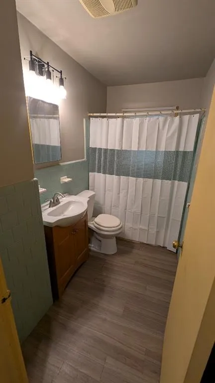 2800 Browntown Road Nw, Atlanta, Georgia 30318, 3 Bedrooms Bedrooms, ,1 BathroomBathrooms,Residential,For Sale,2800 Browntown Road Nw,7613478