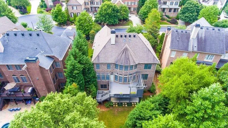 530 Glengate Cove, Sandy Springs, Georgia 30328, 5 Bedrooms Bedrooms, ,4 BathroomsBathrooms,Residential,Sold,530 Glengate Cove,5864075