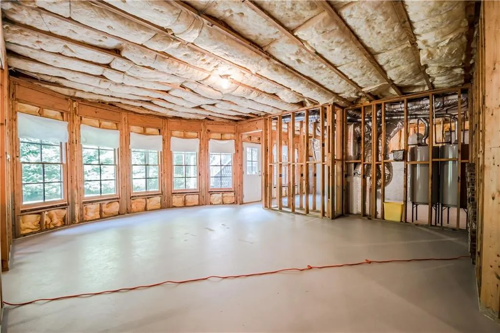 530 Glengate Cove, Sandy Springs, Georgia 30328, 5 Bedrooms Bedrooms, ,4 BathroomsBathrooms,Residential,Sold,530 Glengate Cove,5864075