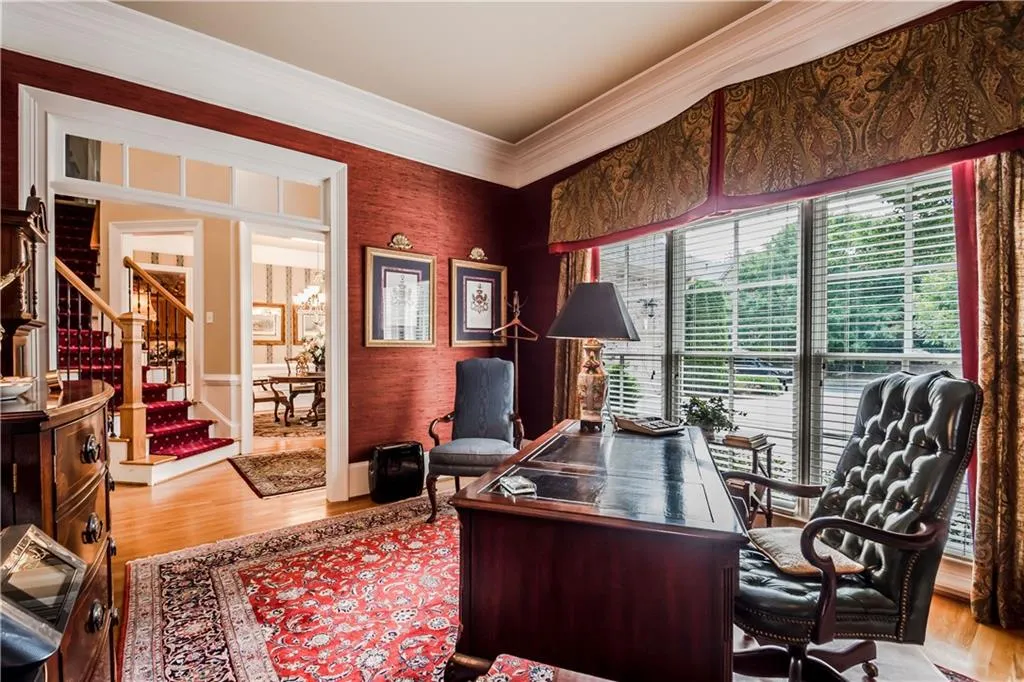 530 Glengate Cove, Sandy Springs, Georgia 30328, 5 Bedrooms Bedrooms, ,4 BathroomsBathrooms,Residential,Sold,530 Glengate Cove,5864075