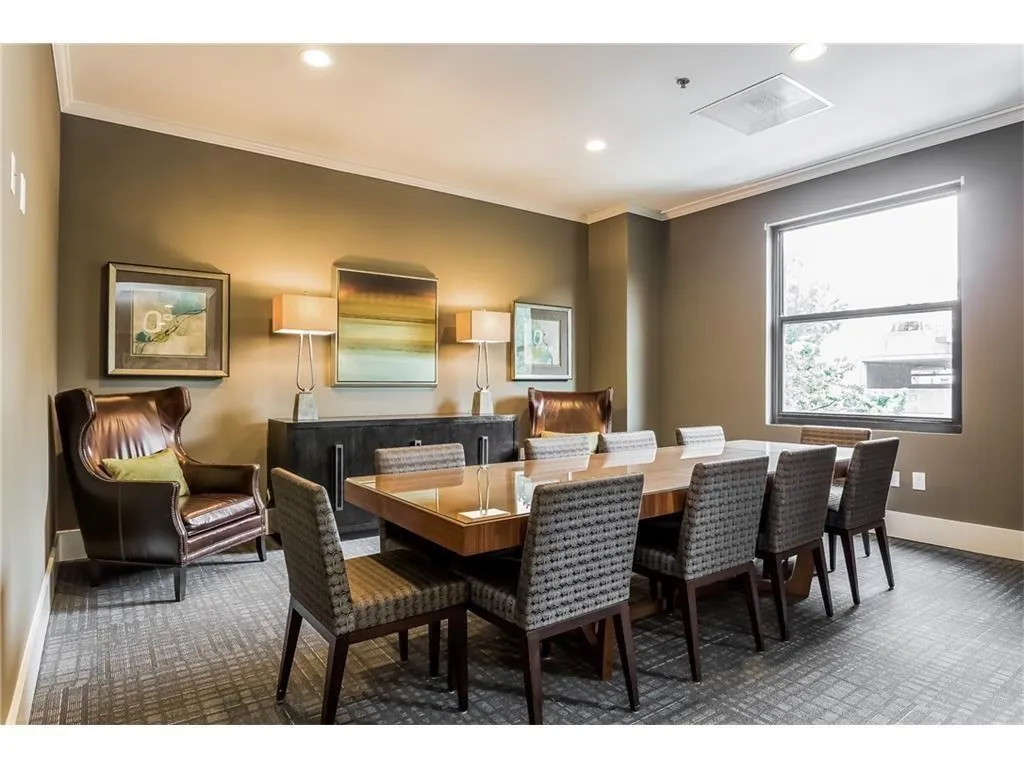 795 Hammond Drive Unit 201, Atlanta, Georgia 30328, 2 Bedrooms Bedrooms, ,1 BathroomBathrooms,Residential,Sold,795 Hammond Drive Unit 201,5749538