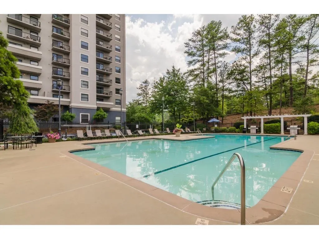 795 Hammond Drive Unit 201, Atlanta, Georgia 30328, 2 Bedrooms Bedrooms, ,1 BathroomBathrooms,Residential,Sold,795 Hammond Drive Unit 201,5749538