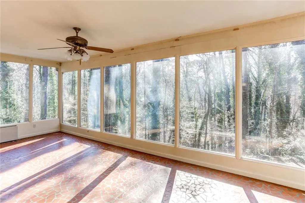 980 Winding Creek Trail, Sandy Springs, Georgia 30328, 5 Bedrooms Bedrooms, ,4 BathroomsBathrooms,Residential,Sold,980 Winding Creek Trail,6851071