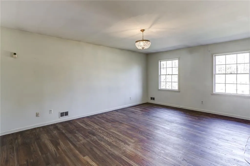 980 Winding Creek Trail, Sandy Springs, Georgia 30328, 5 Bedrooms Bedrooms, ,4 BathroomsBathrooms,Residential,Sold,980 Winding Creek Trail,6851071