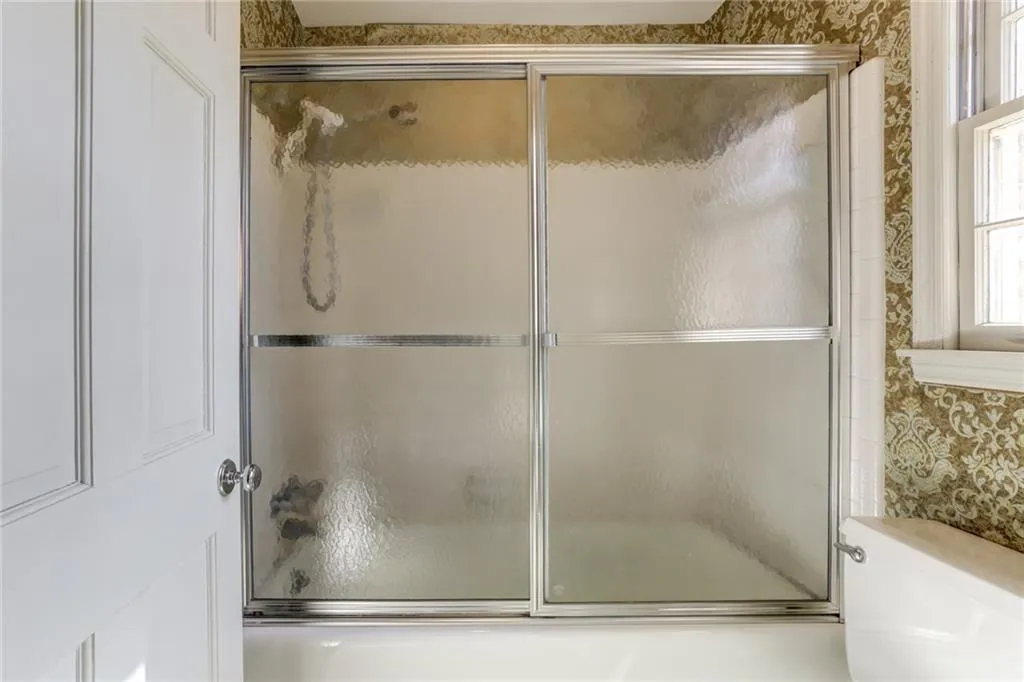 980 Winding Creek Trail, Sandy Springs, Georgia 30328, 5 Bedrooms Bedrooms, ,4 BathroomsBathrooms,Residential,Sold,980 Winding Creek Trail,6851071