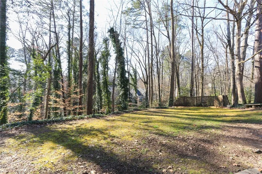 980 Winding Creek Trail, Sandy Springs, Georgia 30328, 5 Bedrooms Bedrooms, ,4 BathroomsBathrooms,Residential,Sold,980 Winding Creek Trail,6851071