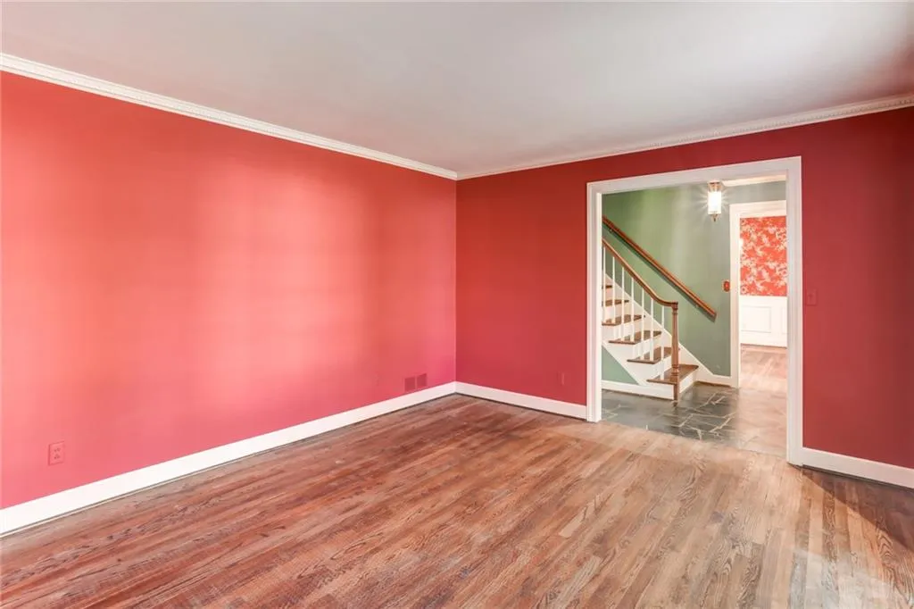 980 Winding Creek Trail, Sandy Springs, Georgia 30328, 5 Bedrooms Bedrooms, ,4 BathroomsBathrooms,Residential,Sold,980 Winding Creek Trail,6851071