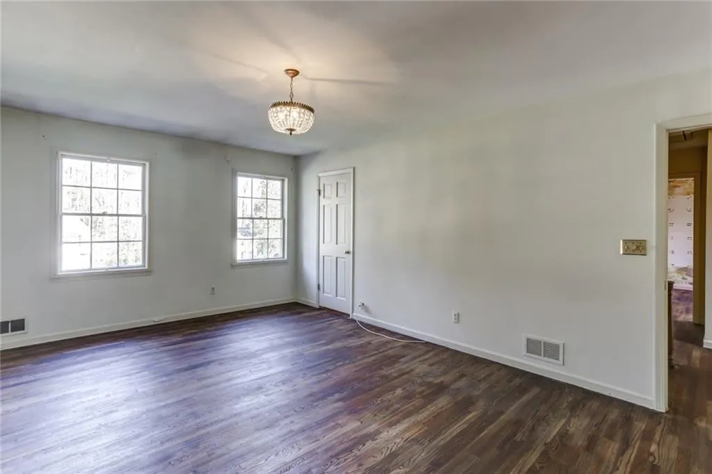 980 Winding Creek Trail, Sandy Springs, Georgia 30328, 5 Bedrooms Bedrooms, ,4 BathroomsBathrooms,Residential,Sold,980 Winding Creek Trail,6851071