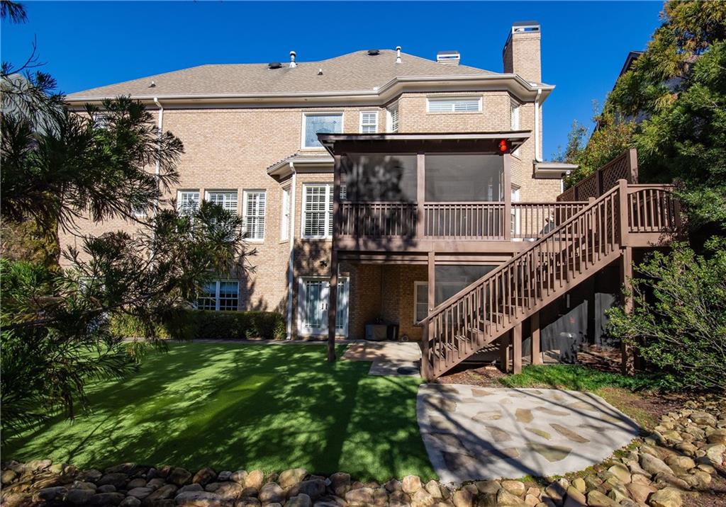 7926 Stratford Lane, Sandy Springs, Georgia 30350, 5 Bedrooms Bedrooms, ,6 BathroomsBathrooms,Residential,Sold,7926 Stratford Lane,7341310