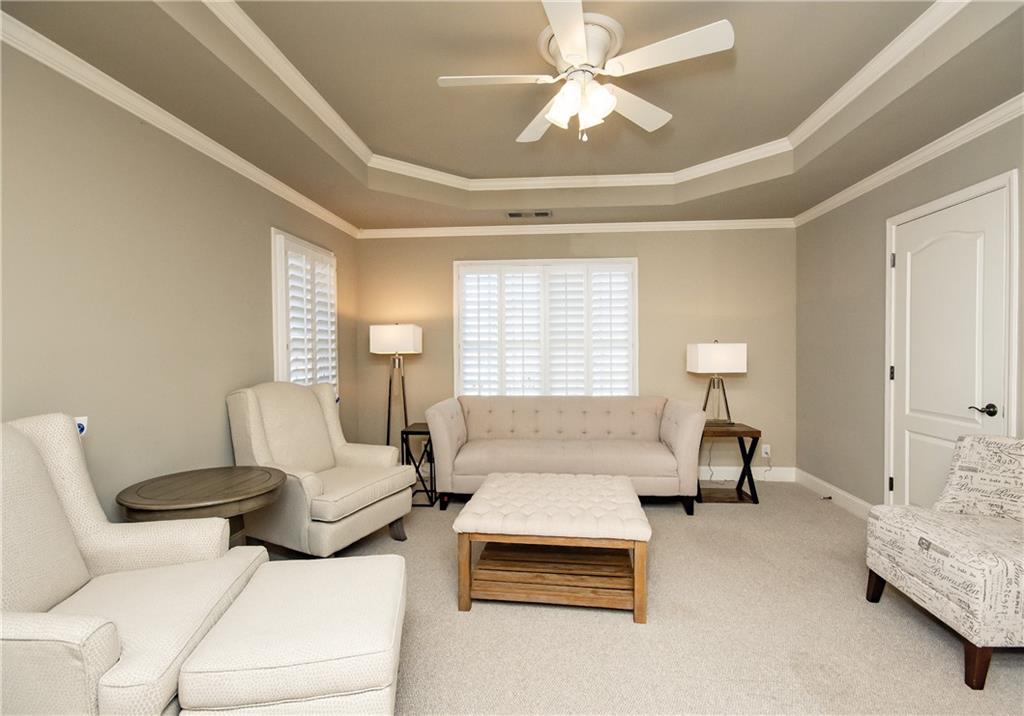 7926 Stratford Lane, Sandy Springs, Georgia 30350, 5 Bedrooms Bedrooms, ,6 BathroomsBathrooms,Residential,Sold,7926 Stratford Lane,7341310