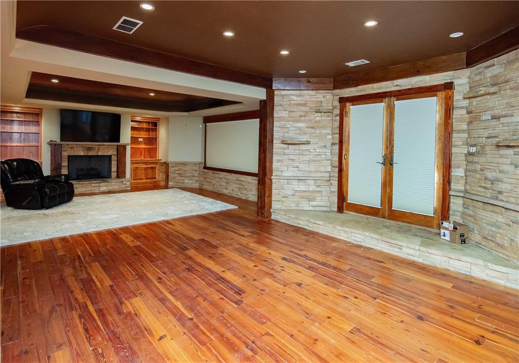 7926 Stratford Lane, Sandy Springs, Georgia 30350, 5 Bedrooms Bedrooms, ,6 BathroomsBathrooms,Residential,Sold,7926 Stratford Lane,7341310