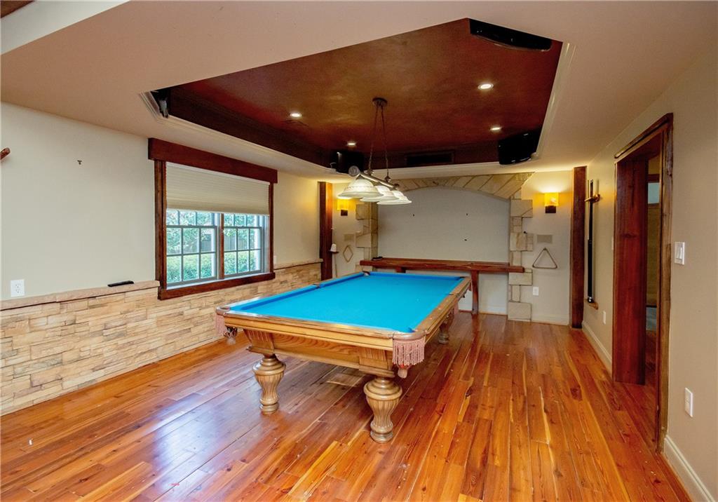 7926 Stratford Lane, Sandy Springs, Georgia 30350, 5 Bedrooms Bedrooms, ,6 BathroomsBathrooms,Residential,Sold,7926 Stratford Lane,7341310