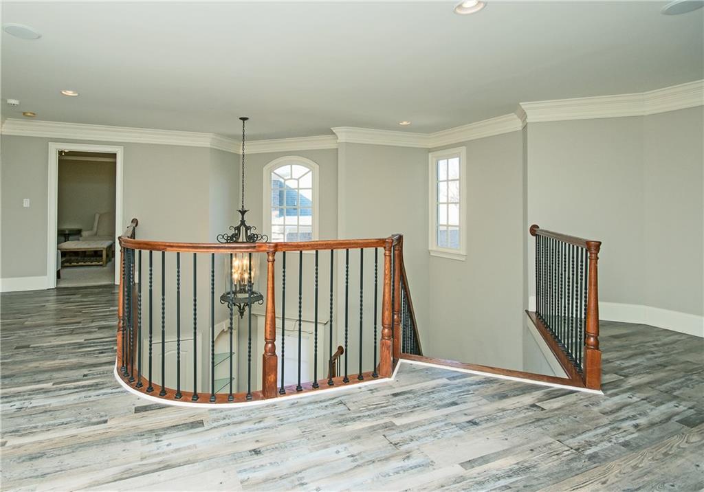 7926 Stratford Lane, Sandy Springs, Georgia 30350, 5 Bedrooms Bedrooms, ,6 BathroomsBathrooms,Residential,Sold,7926 Stratford Lane,7341310