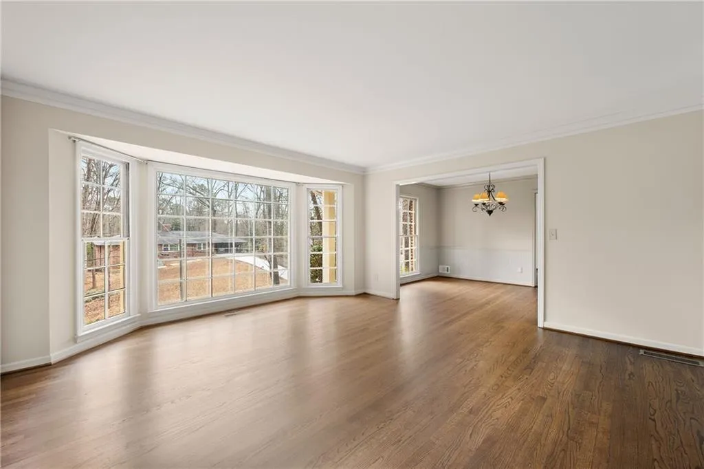 Atlanta, Georgia 30328, 4 Bedrooms Bedrooms, ,2 BathroomsBathrooms,Residential,Sold,7518473