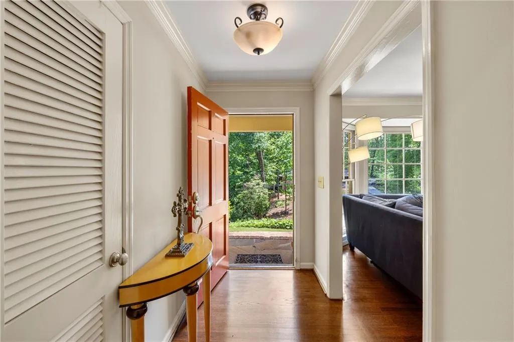 Atlanta, Georgia 30328, 4 Bedrooms Bedrooms, ,2 BathroomsBathrooms,Residential,Sold,7518473