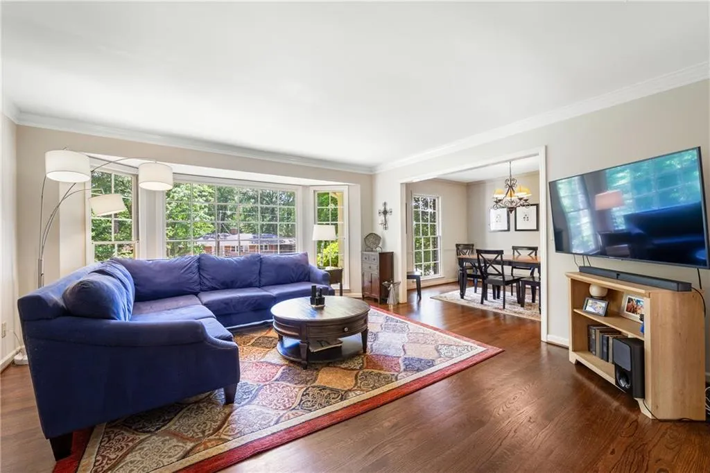 Atlanta, Georgia 30328, 4 Bedrooms Bedrooms, ,2 BathroomsBathrooms,Residential,Sold,7518473