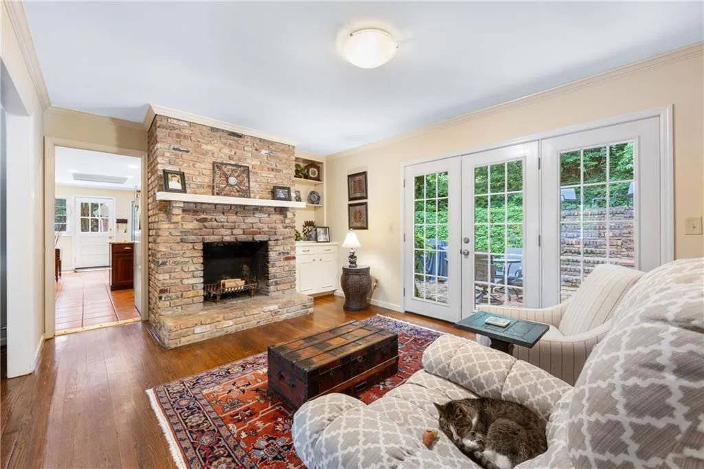 Atlanta, Georgia 30328, 4 Bedrooms Bedrooms, ,2 BathroomsBathrooms,Residential,Sold,7518473