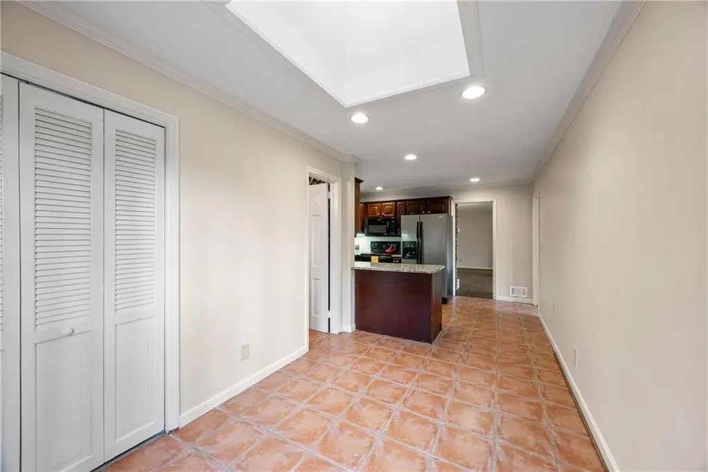 Atlanta, Georgia 30328, 4 Bedrooms Bedrooms, ,2 BathroomsBathrooms,Residential,Sold,7518473