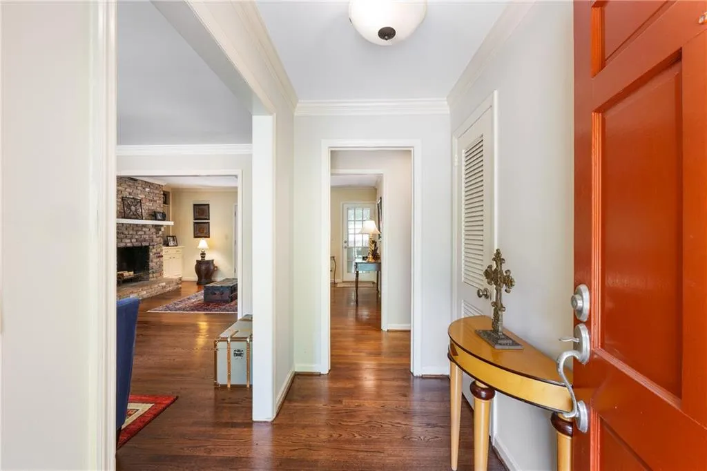 Atlanta, Georgia 30328, 4 Bedrooms Bedrooms, ,2 BathroomsBathrooms,Residential,Sold,7518473