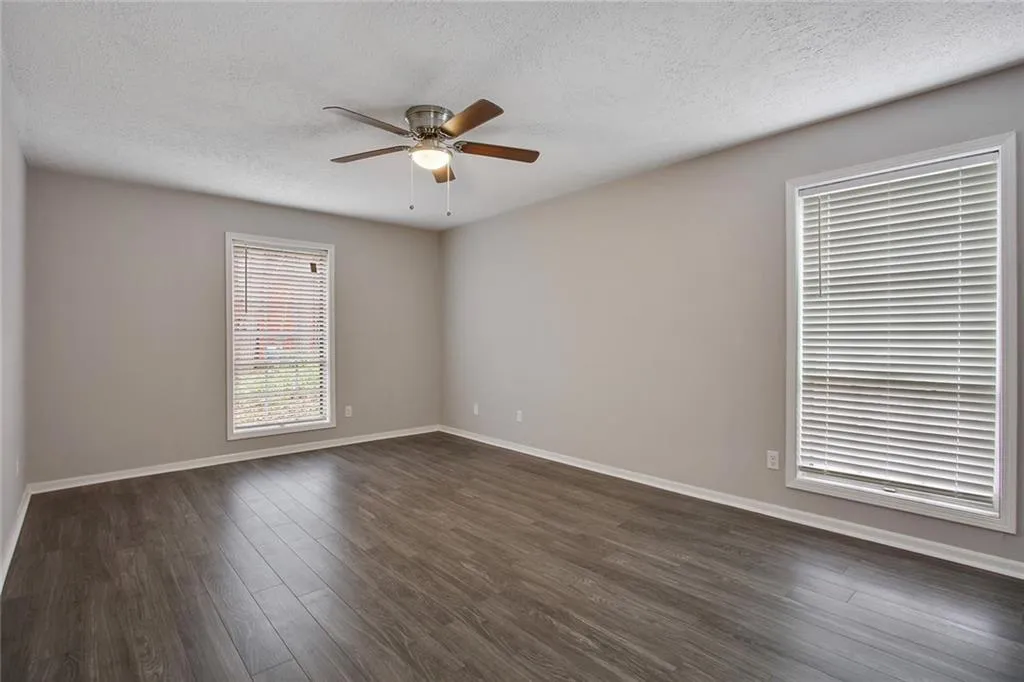 6851 Roswell Road Unit B14, Atlanta, Georgia 30328, 3 Bedrooms Bedrooms, ,2 BathroomsBathrooms,Residential,Sold,6851 Roswell Road Unit B14,6511697