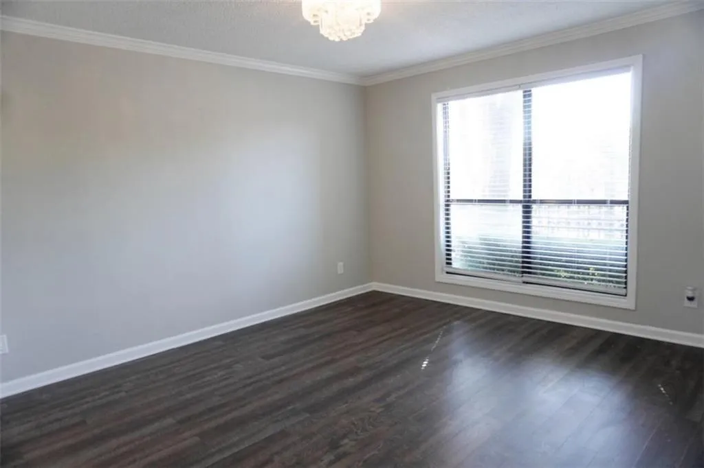 2657 Lenox Road Unit # 30-1, Atlanta, Georgia 30324, 1 Bedroom Bedrooms, ,1 BathroomBathrooms,Residential,For Sale,2657 Lenox Road Unit # 30-1,7668043