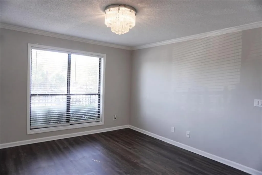 2657 Lenox Road Unit # 30-1, Atlanta, Georgia 30324, 1 Bedroom Bedrooms, ,1 BathroomBathrooms,Residential,For Sale,2657 Lenox Road Unit # 30-1,7668043