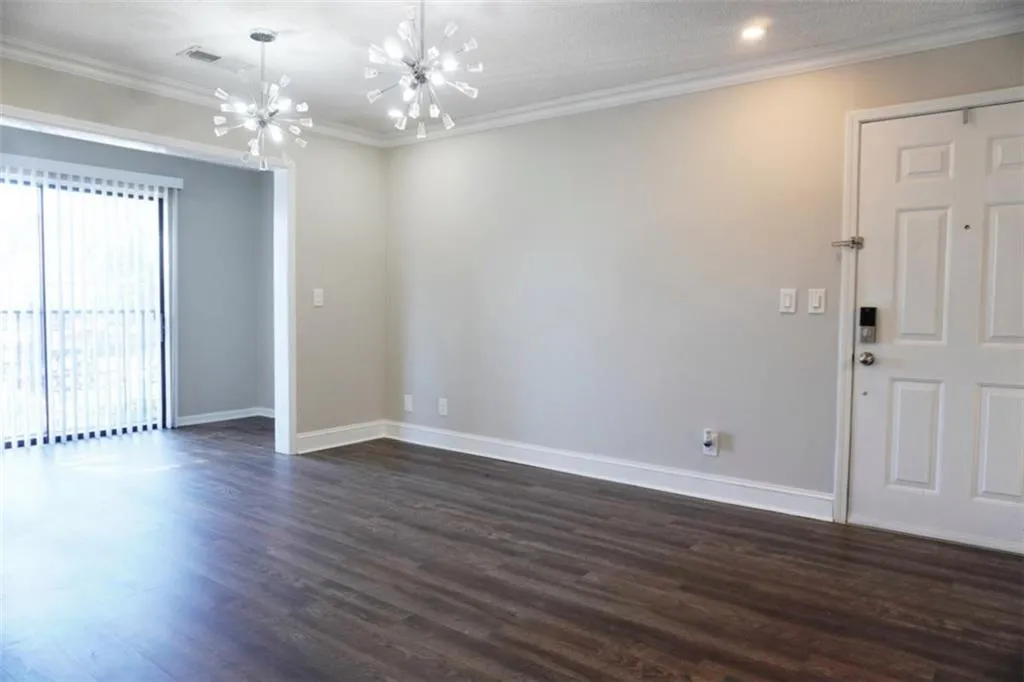 2657 Lenox Road Unit # 30-1, Atlanta, Georgia 30324, 1 Bedroom Bedrooms, ,1 BathroomBathrooms,Residential,For Sale,2657 Lenox Road Unit # 30-1,7668043
