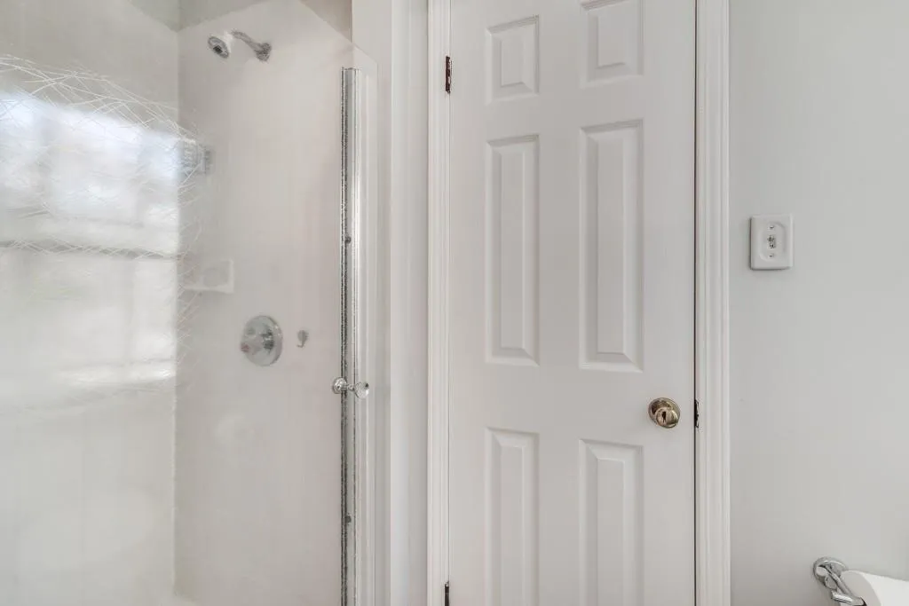 270 Dartmoor Circle, Sandy Springs, Georgia 30328, 4 Bedrooms Bedrooms, ,2 BathroomsBathrooms,Residential,Sold,270 Dartmoor Circle,7020336