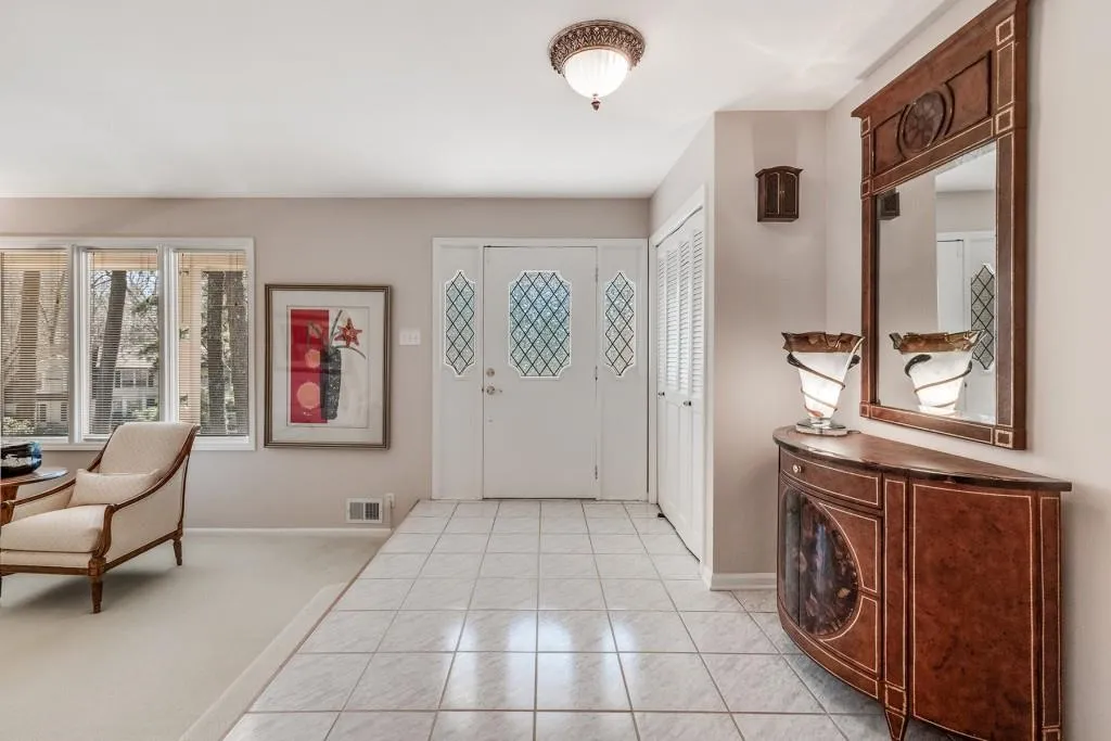 270 Dartmoor Circle, Sandy Springs, Georgia 30328, 4 Bedrooms Bedrooms, ,2 BathroomsBathrooms,Residential,Sold,270 Dartmoor Circle,7020336