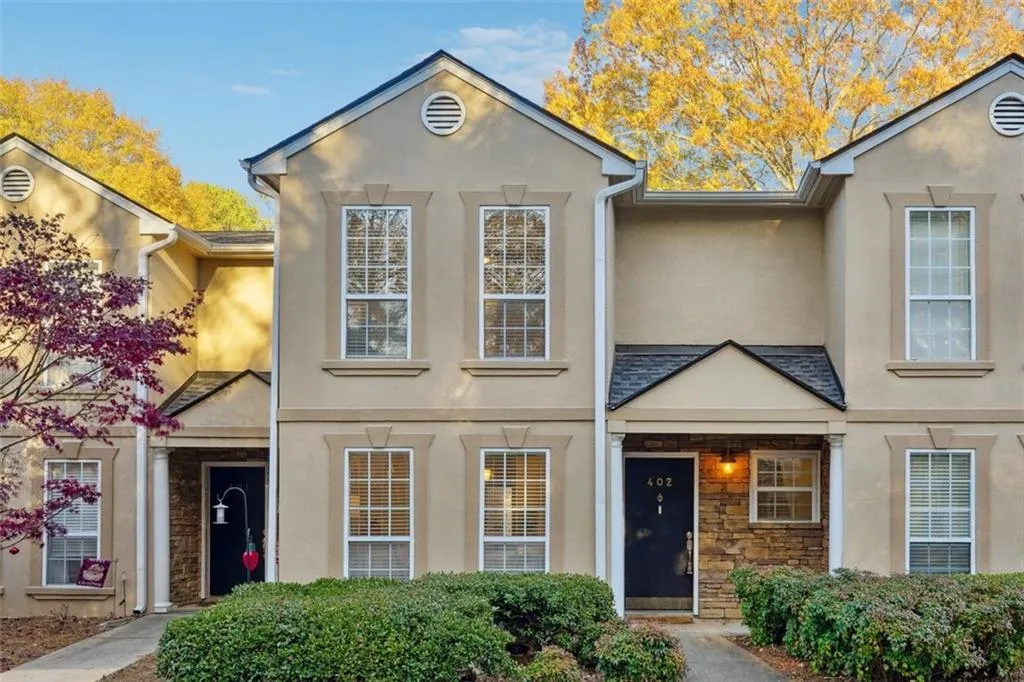 402 Masons Creek Circle Unit 402, Sandy Springs, Georgia 30350, 2 Bedrooms Bedrooms, ,2 BathroomsBathrooms,Residential,Sold,402 Masons Creek Circle Unit 402,7494944