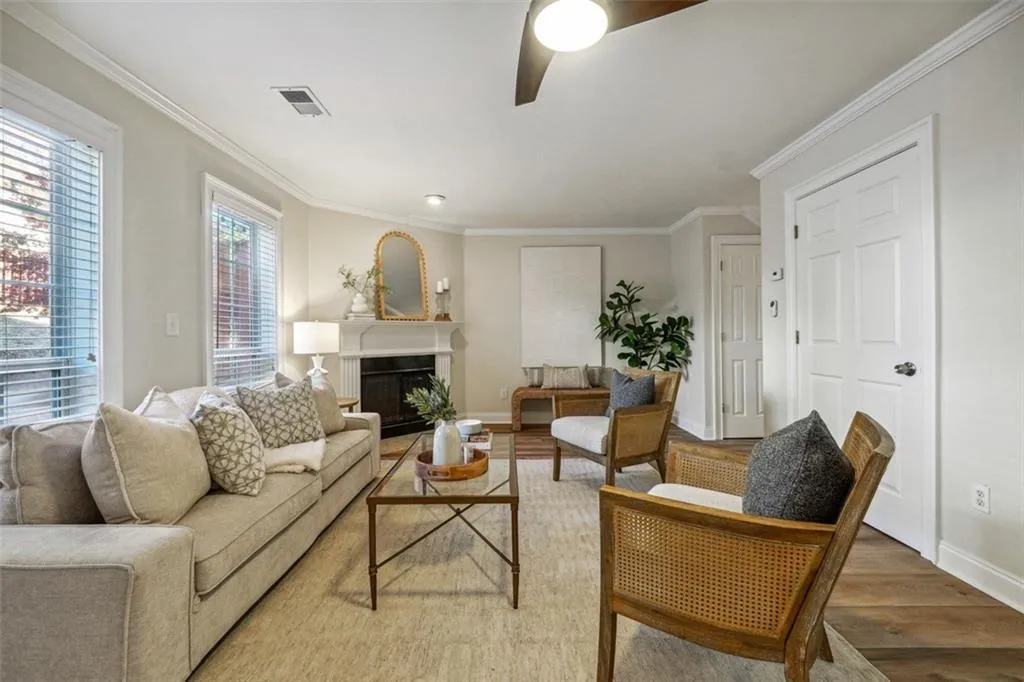 402 Masons Creek Circle Unit 402, Sandy Springs, Georgia 30350, 2 Bedrooms Bedrooms, ,2 BathroomsBathrooms,Residential,Sold,402 Masons Creek Circle Unit 402,7494944