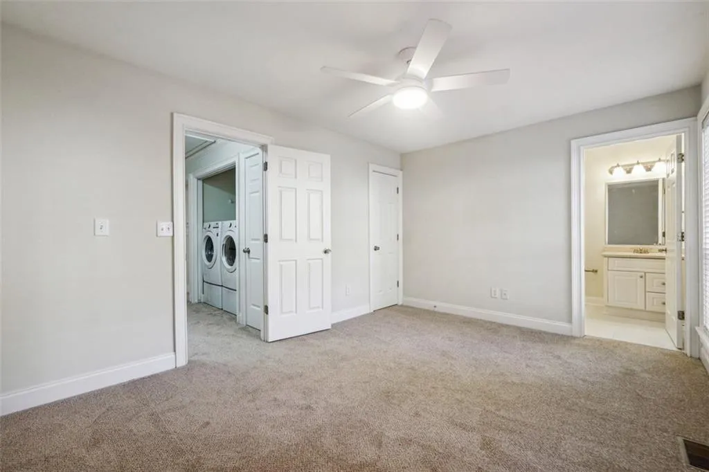402 Masons Creek Circle Unit 402, Sandy Springs, Georgia 30350, 2 Bedrooms Bedrooms, ,2 BathroomsBathrooms,Residential,Sold,402 Masons Creek Circle Unit 402,7494944