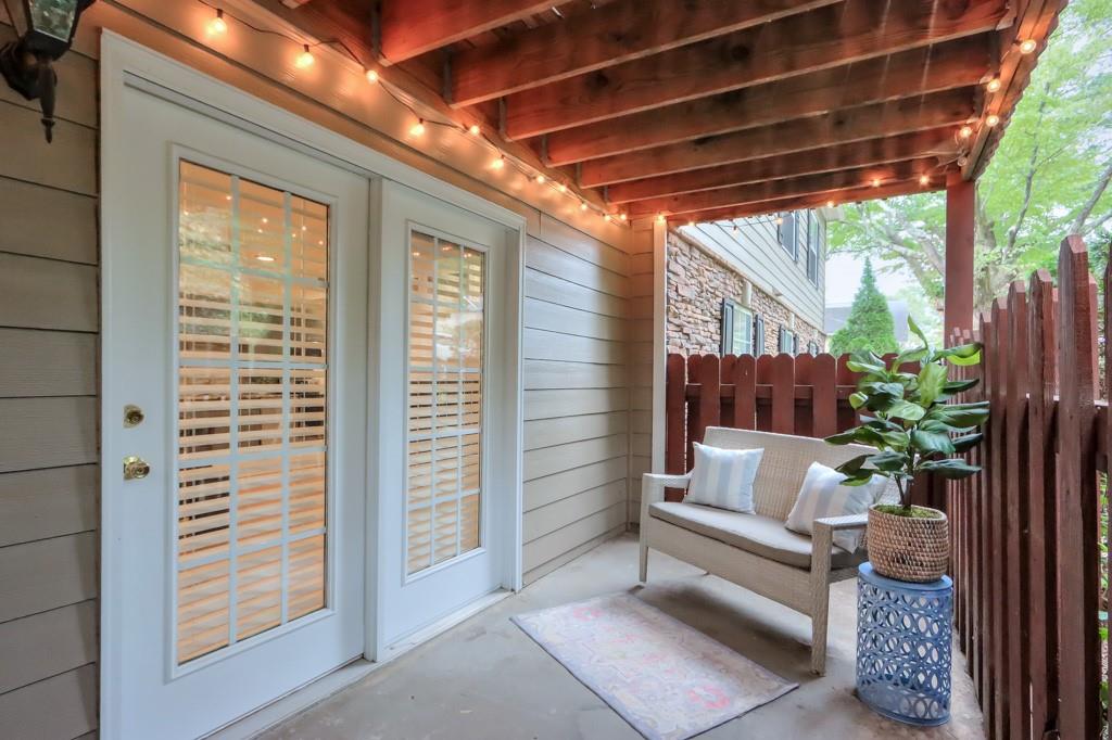 1802 Brighton Point, Sandy Springs, Georgia 30328, 3 Bedrooms Bedrooms, ,2 BathroomsBathrooms,Residential,Sold,1802 Brighton Point,7288456