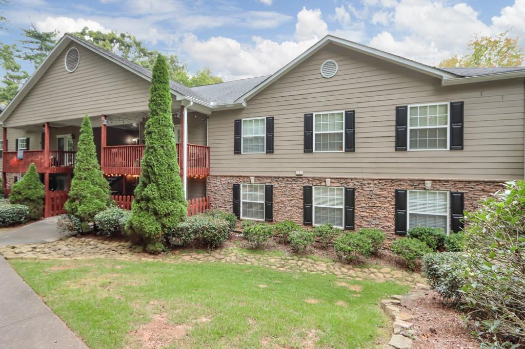 1802 Brighton Point, Sandy Springs, Georgia 30328, 3 Bedrooms Bedrooms, ,2 BathroomsBathrooms,Residential,Sold,1802 Brighton Point,7288456